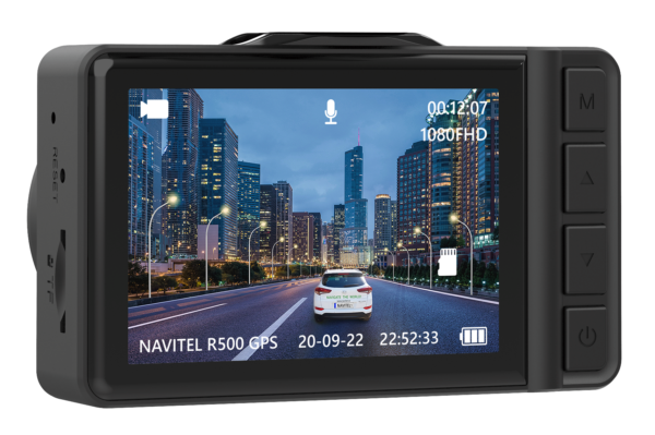 wideorejestrator NAVITEL R500 GPS włączony 2